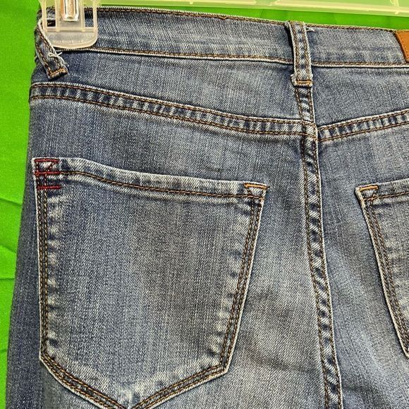 BDG‎ Sz 26 High Rise Twig Ankle Blue Jeans - Picture 6 of 10